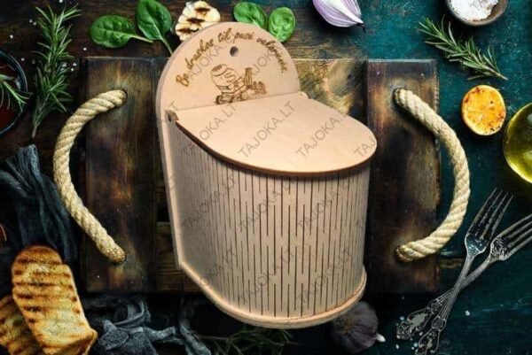 Medinė druskinė Medinė druskinė